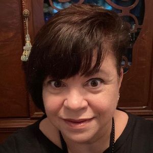 Meet your Posher, Nancy